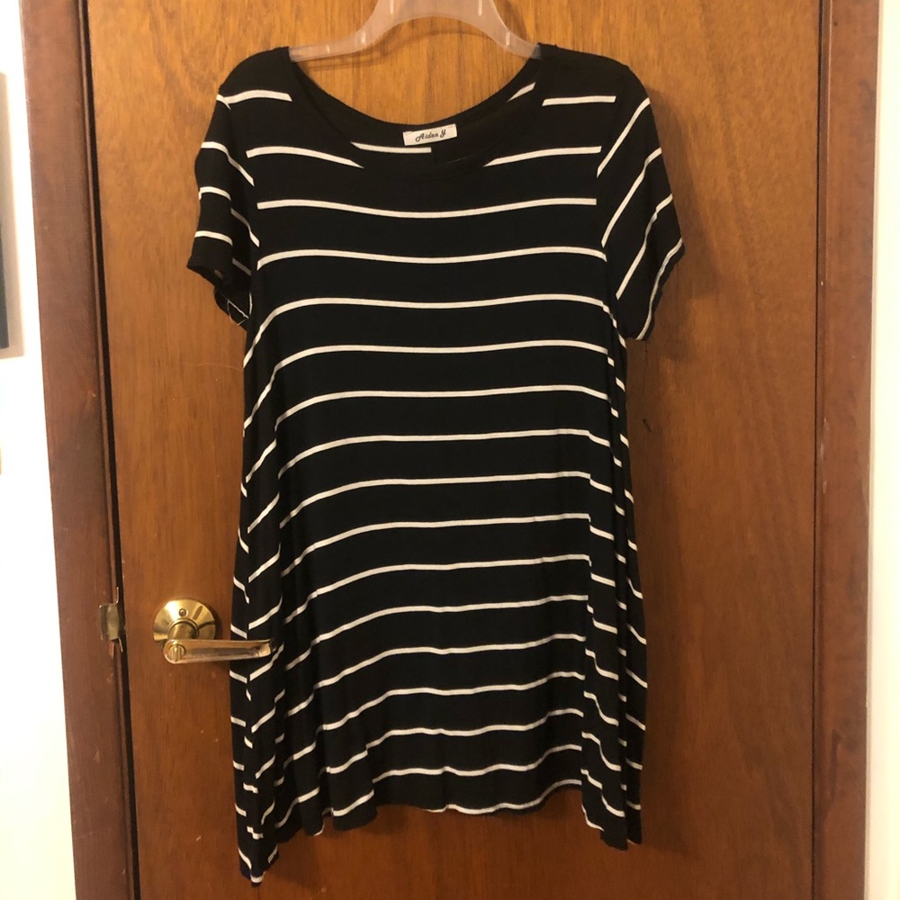 Black stripped dress